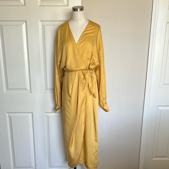 NWT & Other Stories Wrap Yellow Midi Dress - Picture 3 of 9